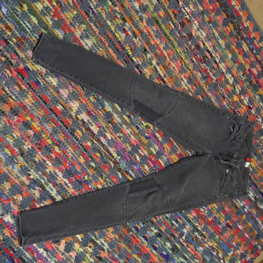 Moto Jeans